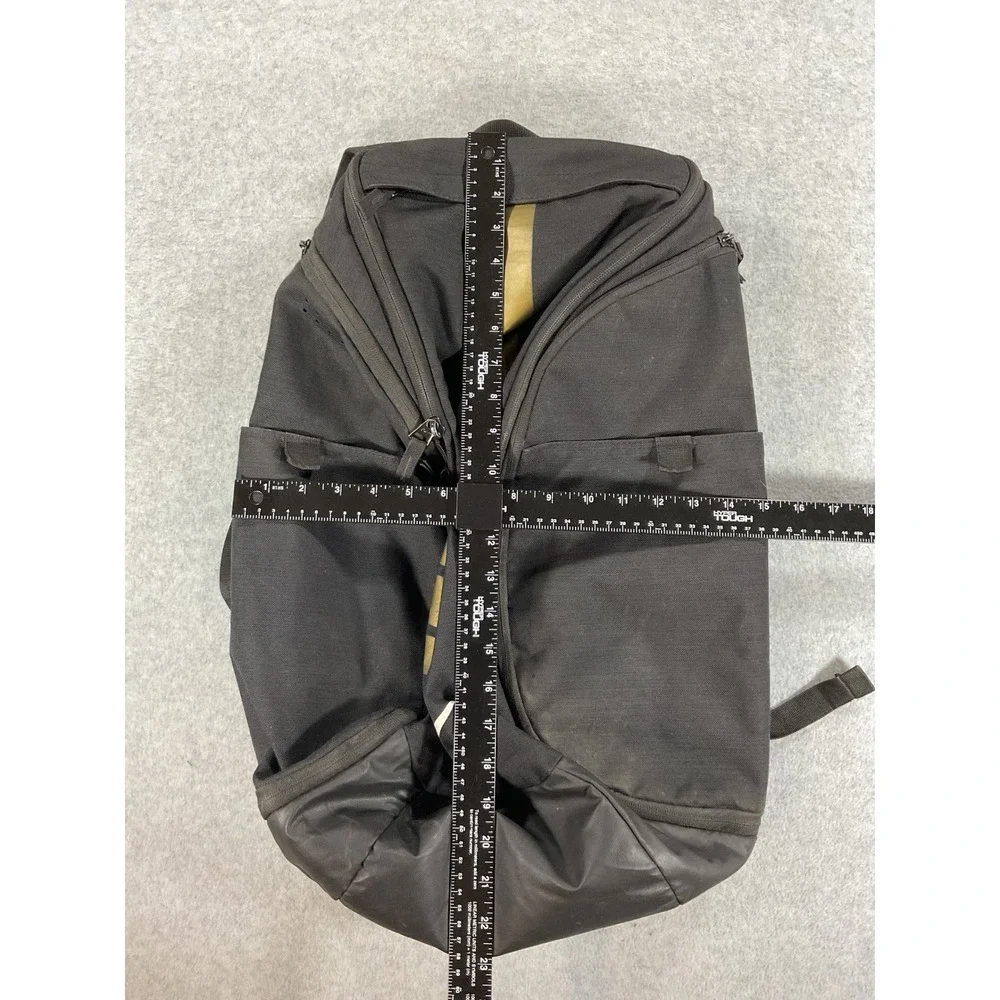 Nike Hoops Elite Pro Basketball Backpack Black Gold BA5554-011
